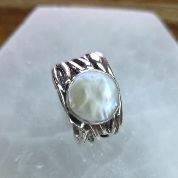 Silpada .925 Sterling Silver Mermaid Coin Pearl Woven Ring Size 9 R1542 - Picture 4 of 5